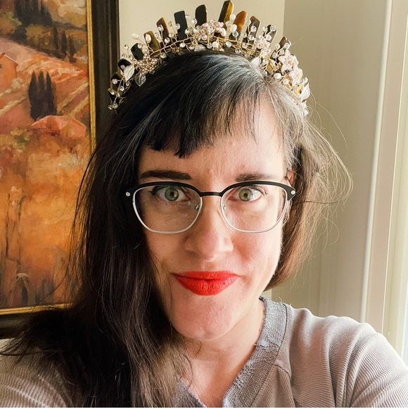 170t. Brown Garland - Picture 3 of 3